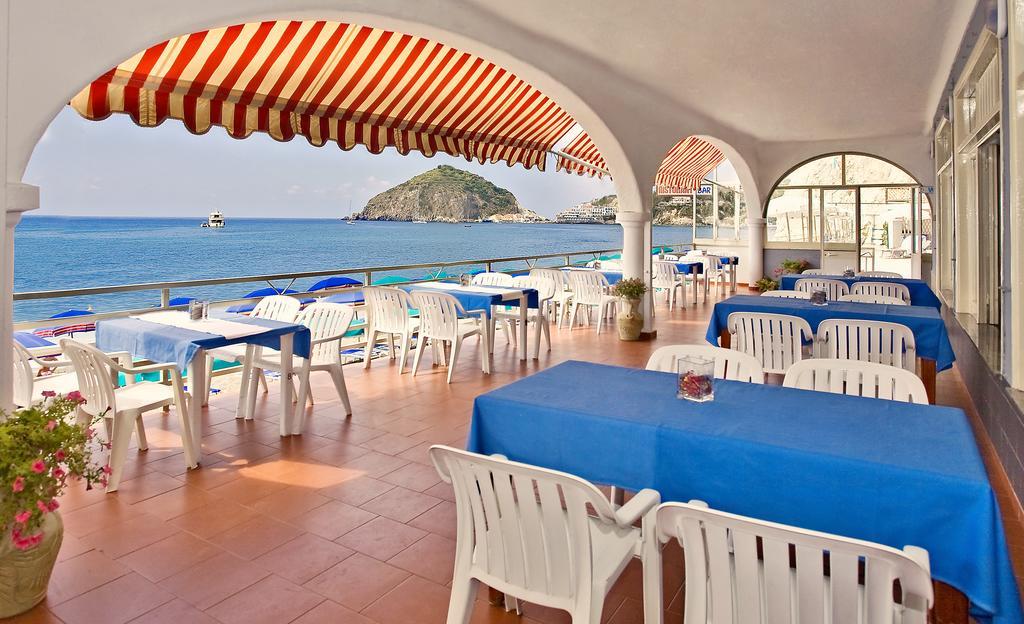 Hotel Vittorio Beach Resort Barano dʼIschia Kültér fotó