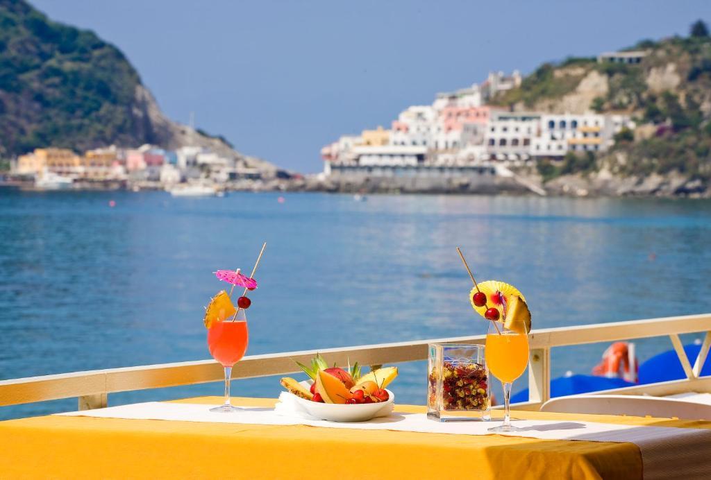 Hotel Vittorio Beach Resort Barano dʼIschia Kültér fotó