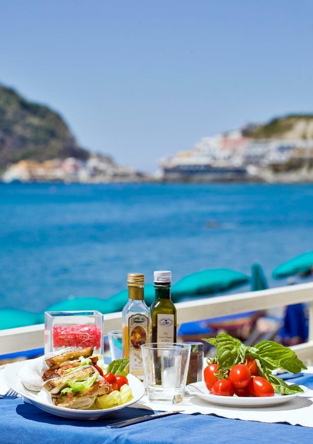 Hotel Vittorio Beach Resort Barano dʼIschia Kültér fotó